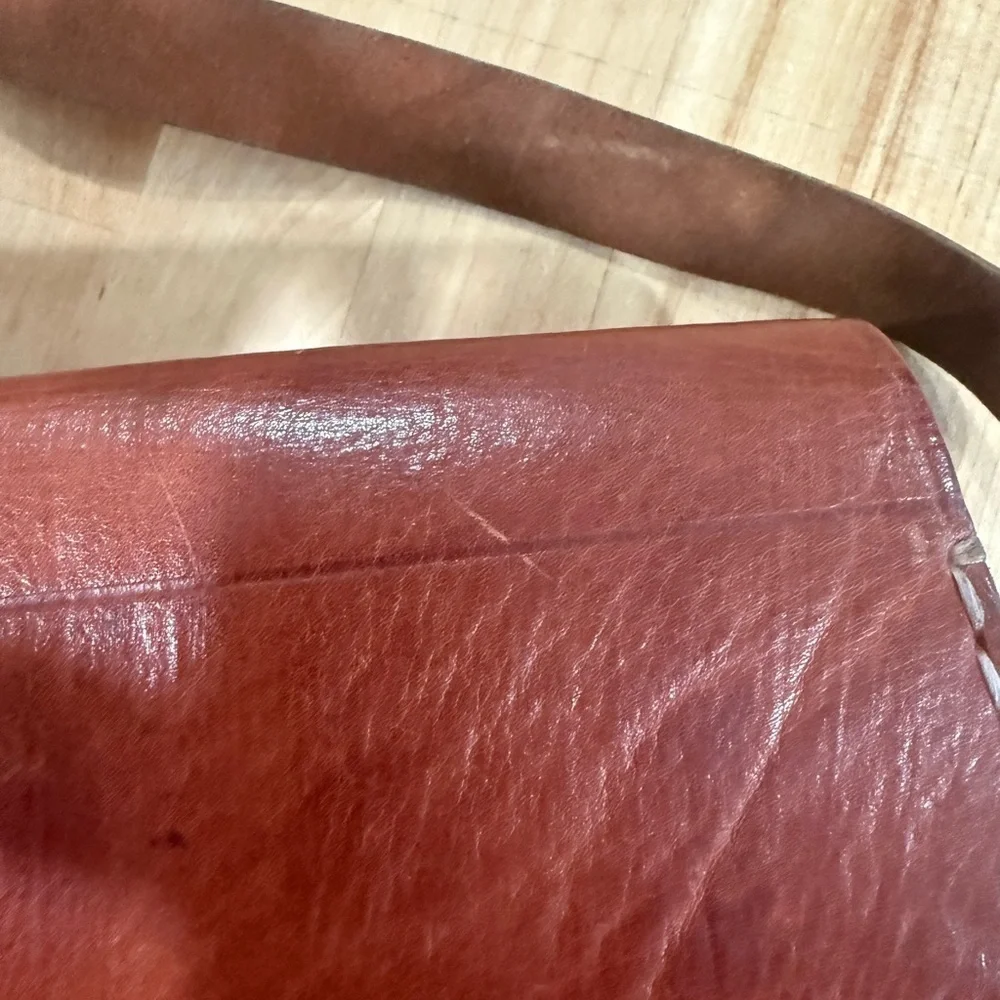 Vintage Rich Brown Leather Crossbody Bag